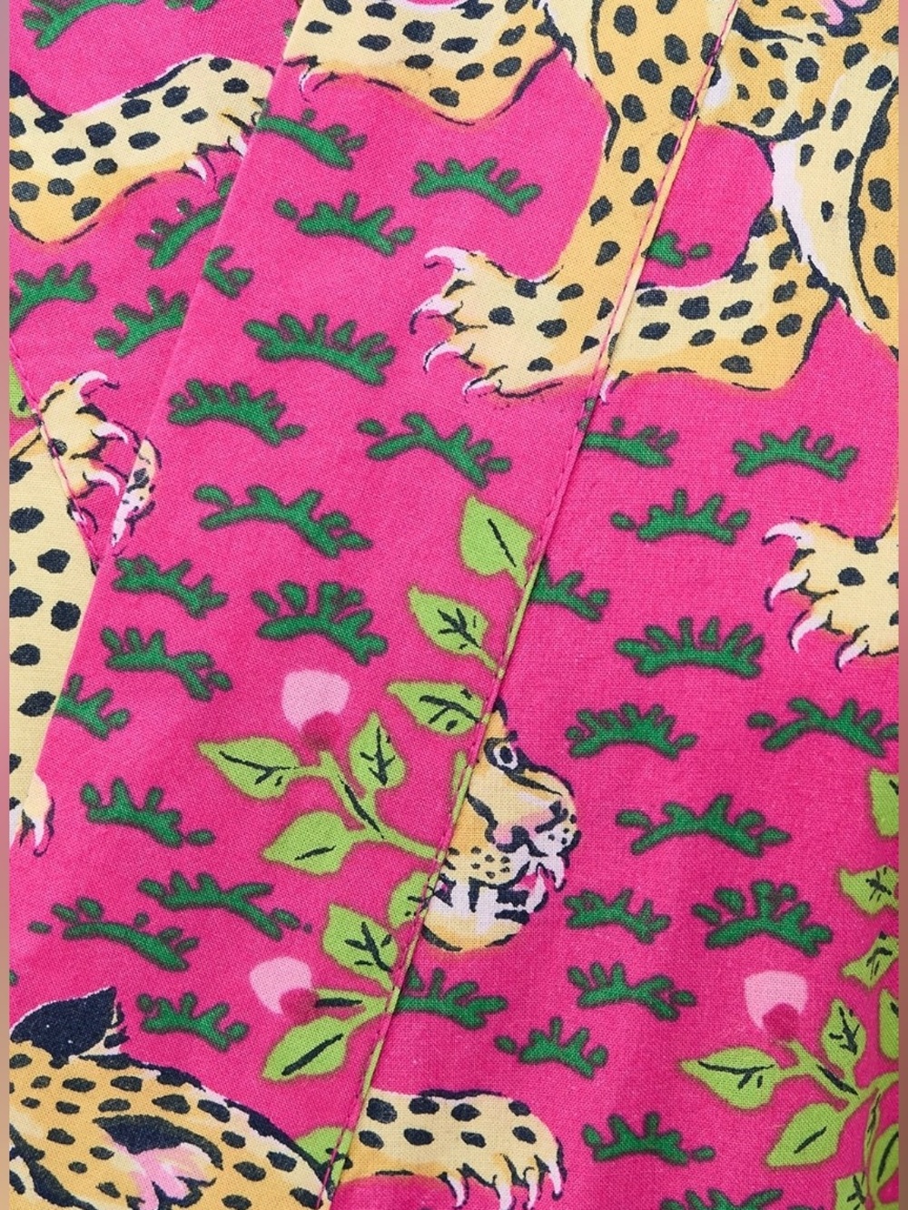 Printfresh Bagherra Tiger Robe - Picture 4 of 8